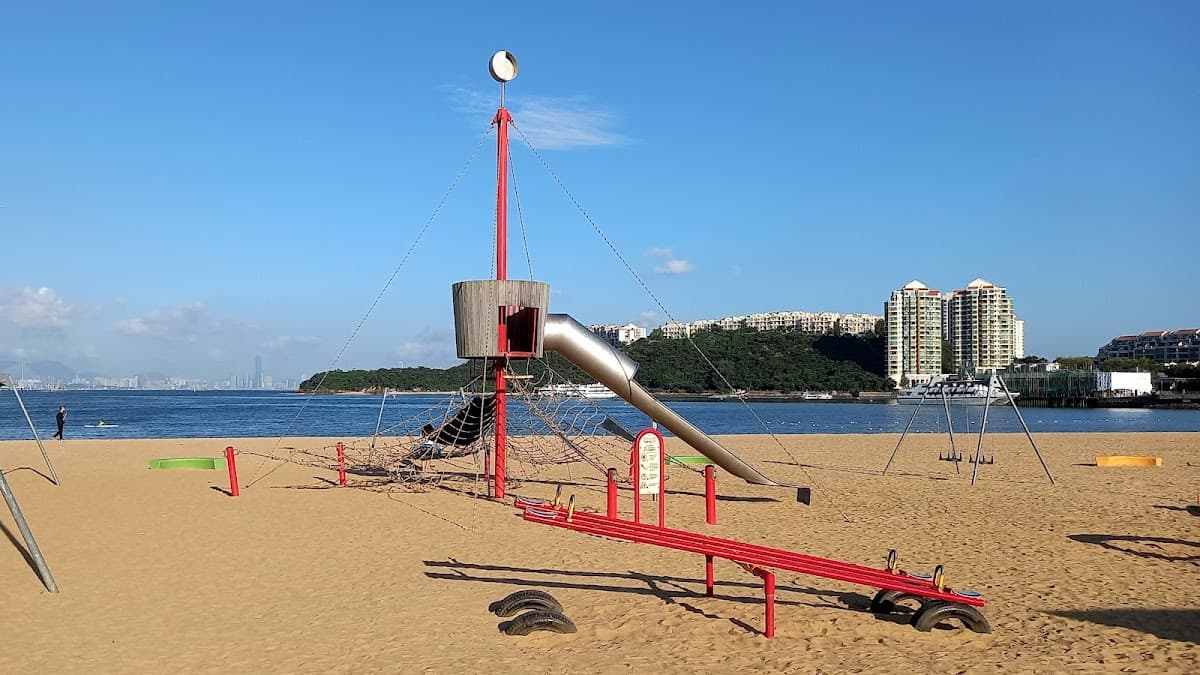 愉景灣大白灣沙灘遊樂場